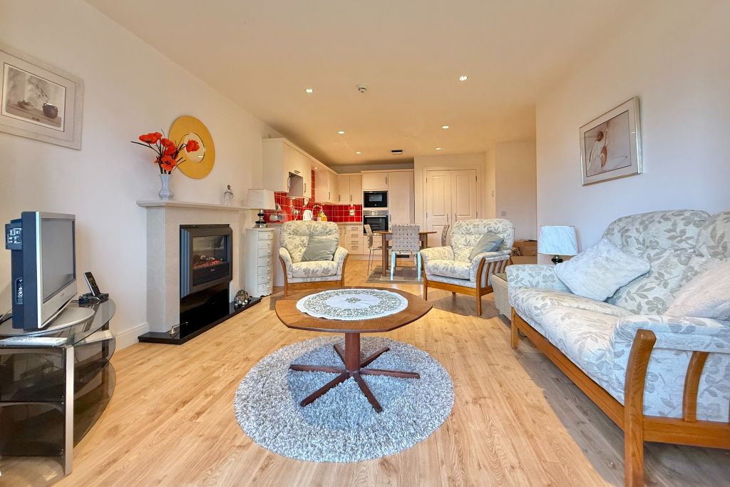 Property photo 2 of 15