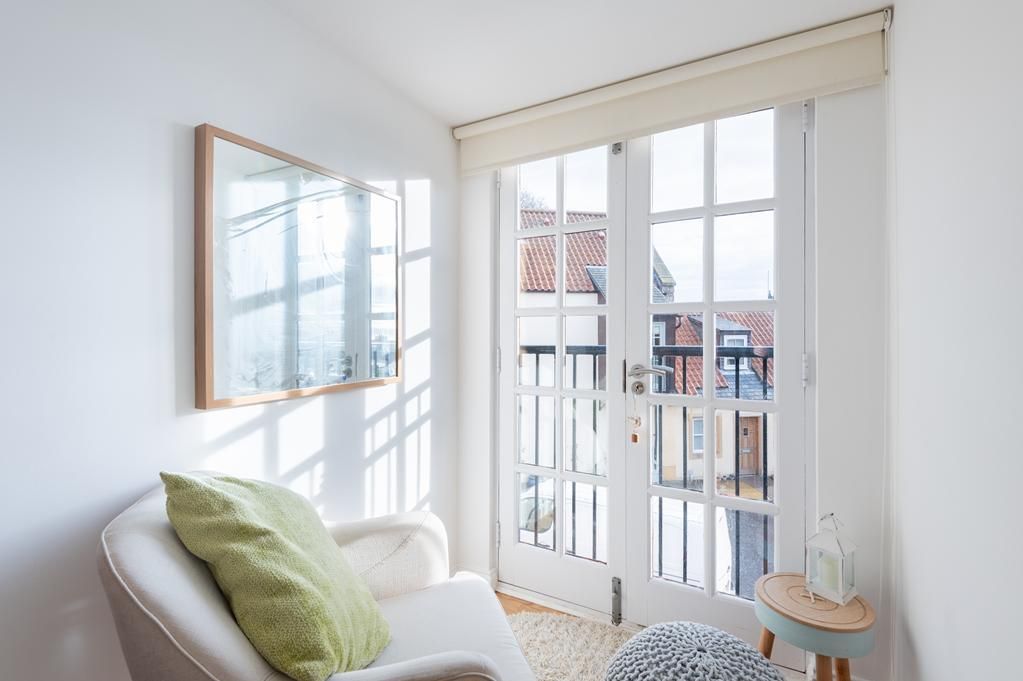 Property photo 3 of 21 Cup1433Seg Balcony Detail.Jpg