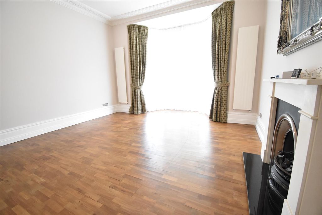 Property photo 3 of 13 Dsc_2005.Jpg