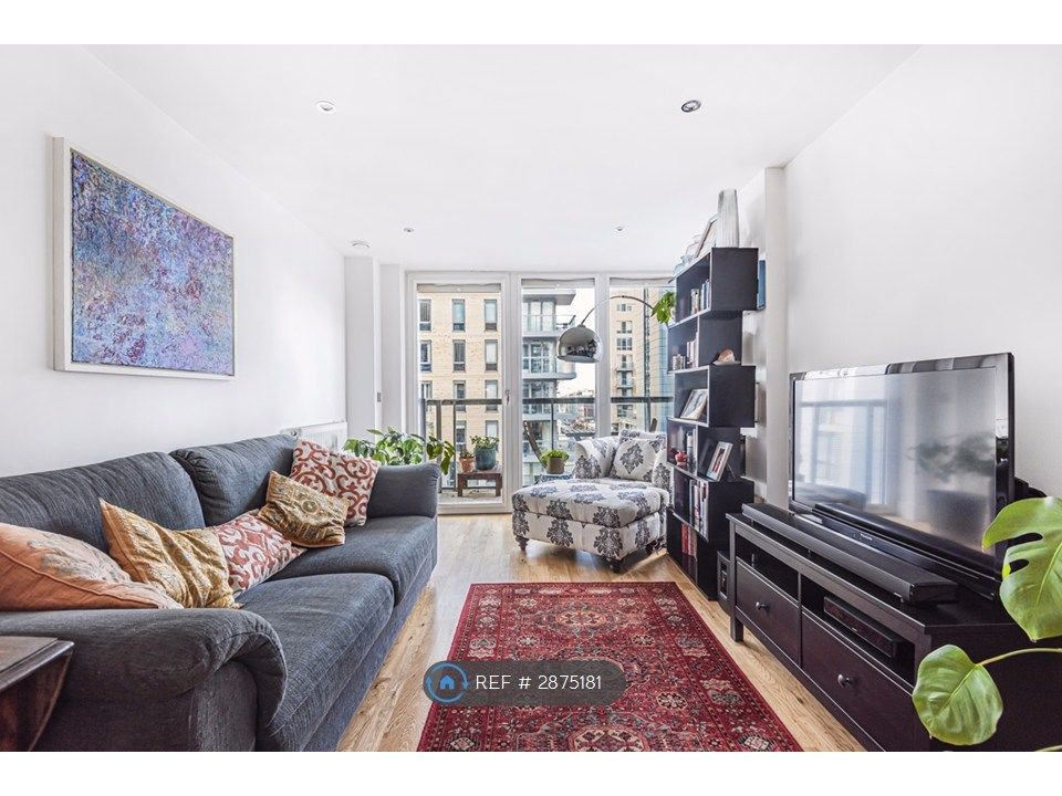 Property photo 2 of 9 Living Room