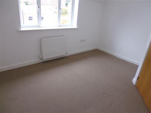 Property photo 3 of 7 Bedroom 1