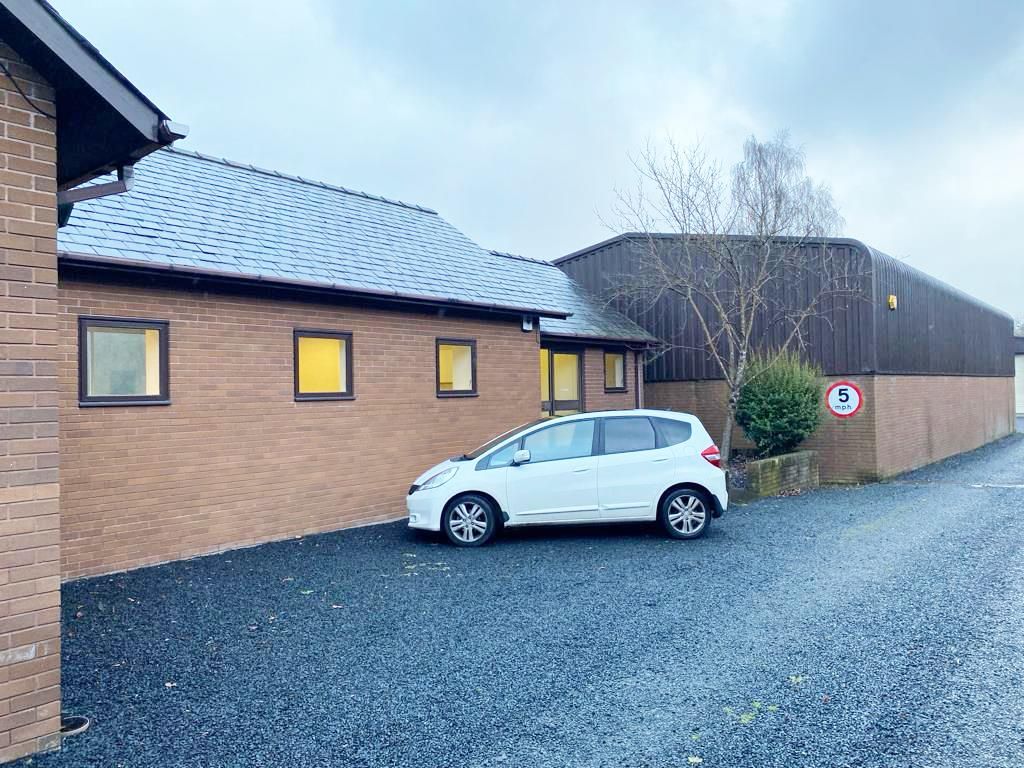 Property photo 1 of 7 Photo-2023-11-27-15-11-16 2023-12-05 16_17_47 1.Jp