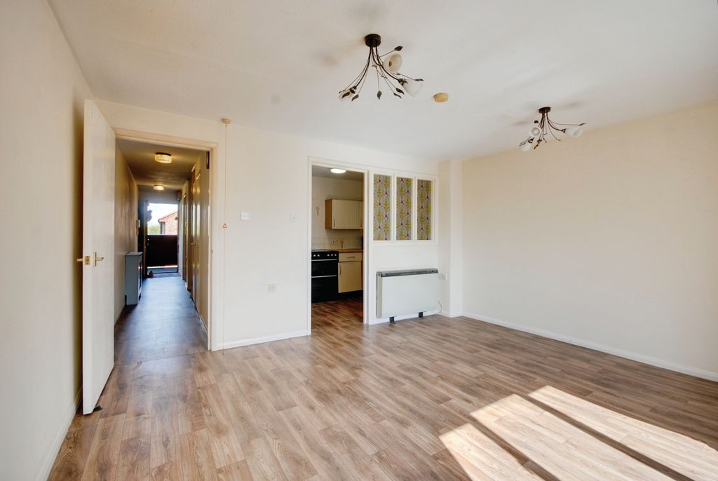 Additional image 4 of 1 bed flat for saleThe Grange, Abbots Langley WD5