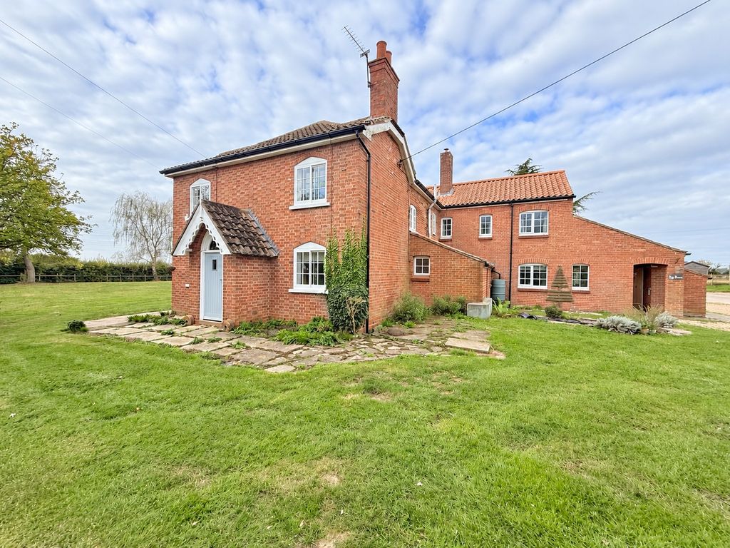 Property photo 1 of 23
