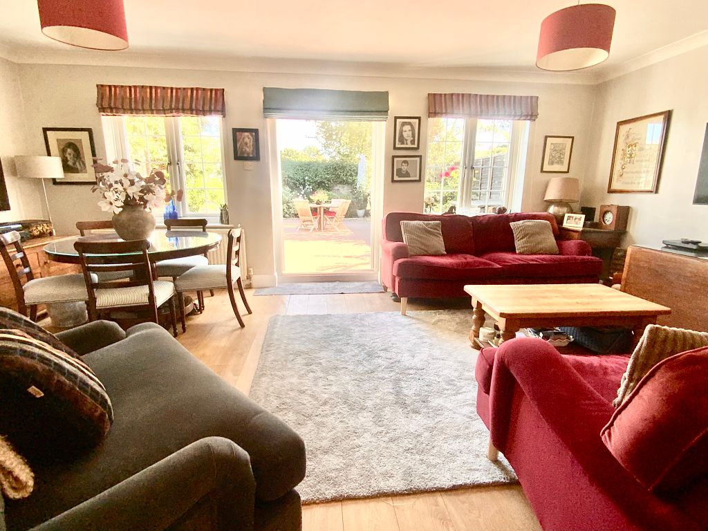 Property photo 3 of 19