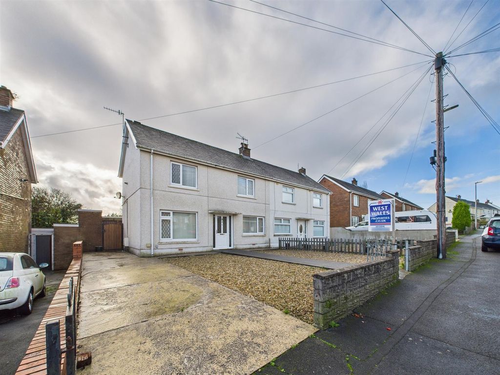 Property photo 1 of 18 Cam04045G0-Pr0044-Still023.Jpg