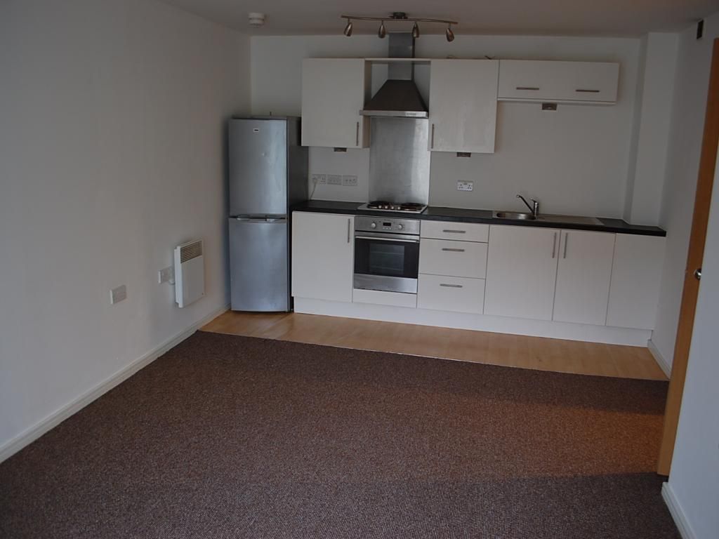 Property photo 2 of 10 Lounge/Dining/Kitche