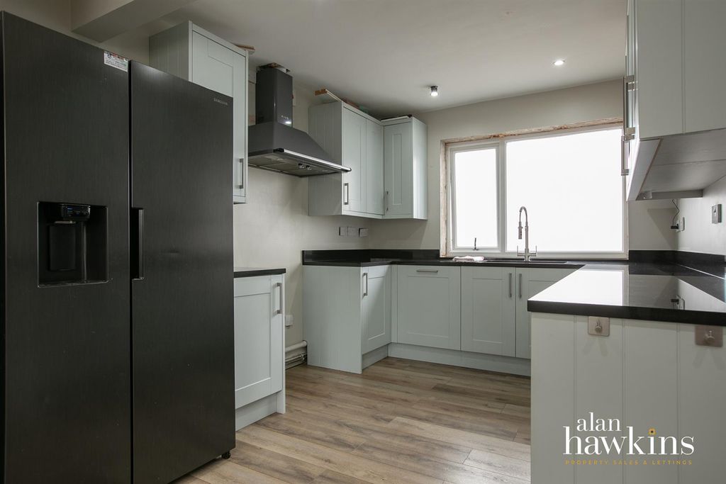 Property photo 3 of 16 Ah3630-2.Jpg