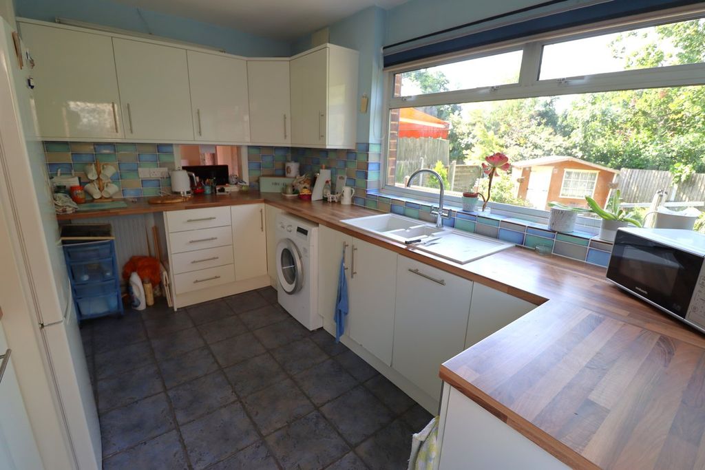 Property photo 3 of 15