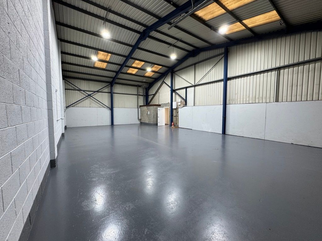 Property photo 3 of 8 Photo 8