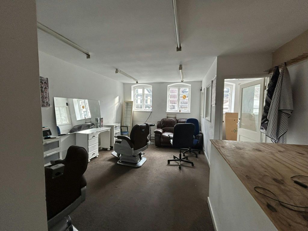 Property photo 2 of 8 Img_2128.Jpeg