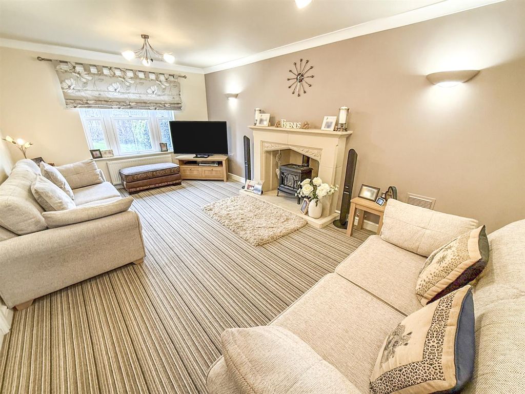 Property photo 3 of 40 Additional Photo