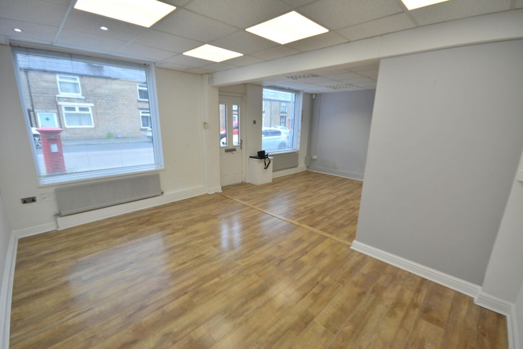 Property photo 2 of 8 Shop Floor