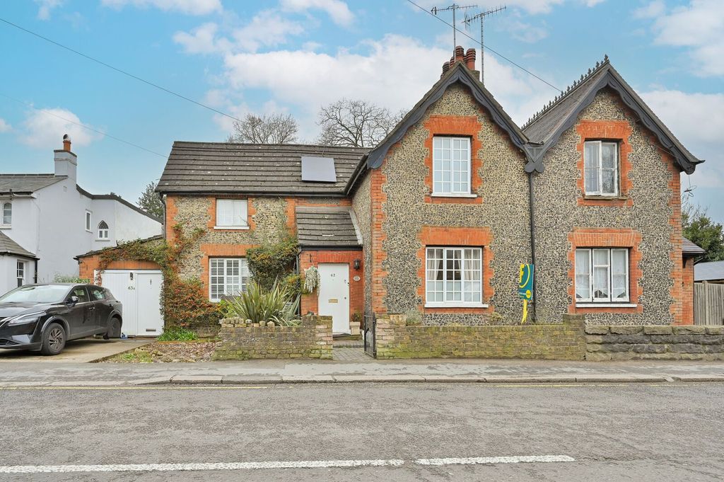 Property photo 1 of 26