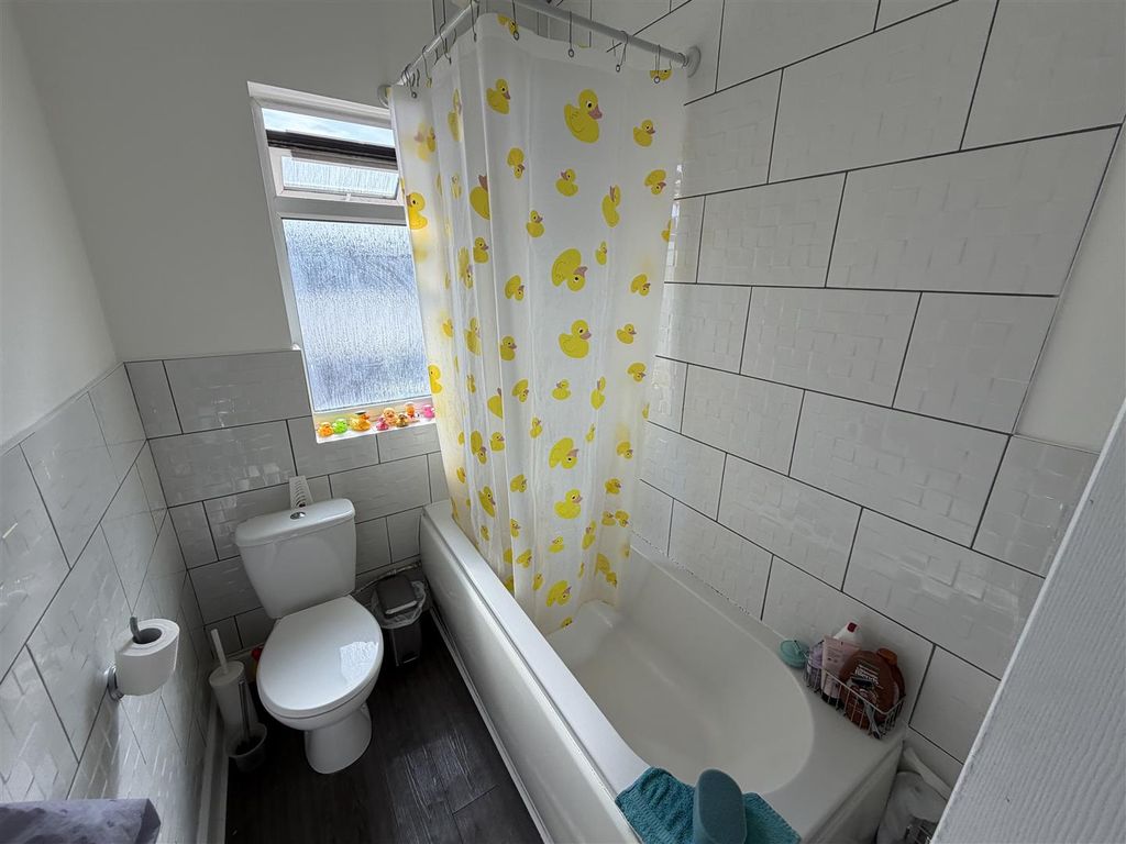 Property photo 3 of 9 Image00002.Jpeg