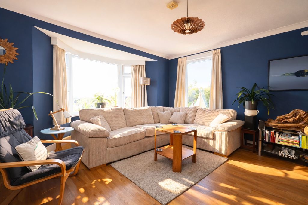 Property photo 3 of 24 Living Room