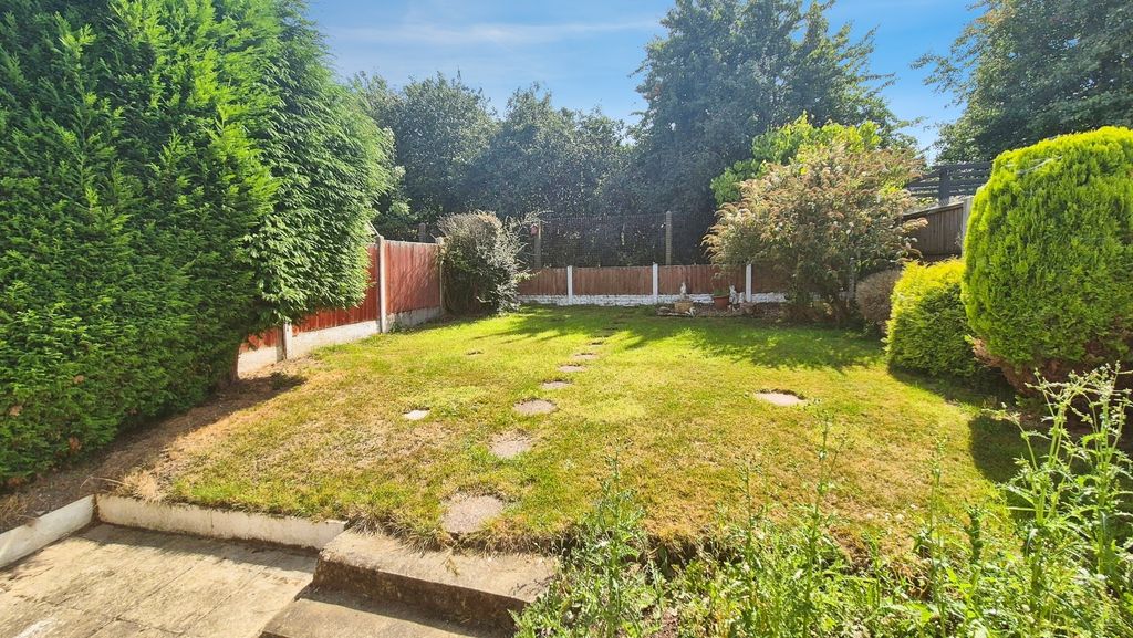 Property photo 2 of 19 Outside