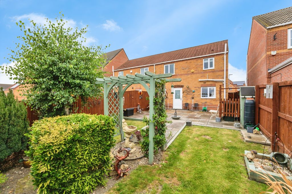 Property photo 2 of 22 2A8A9074-2-1037