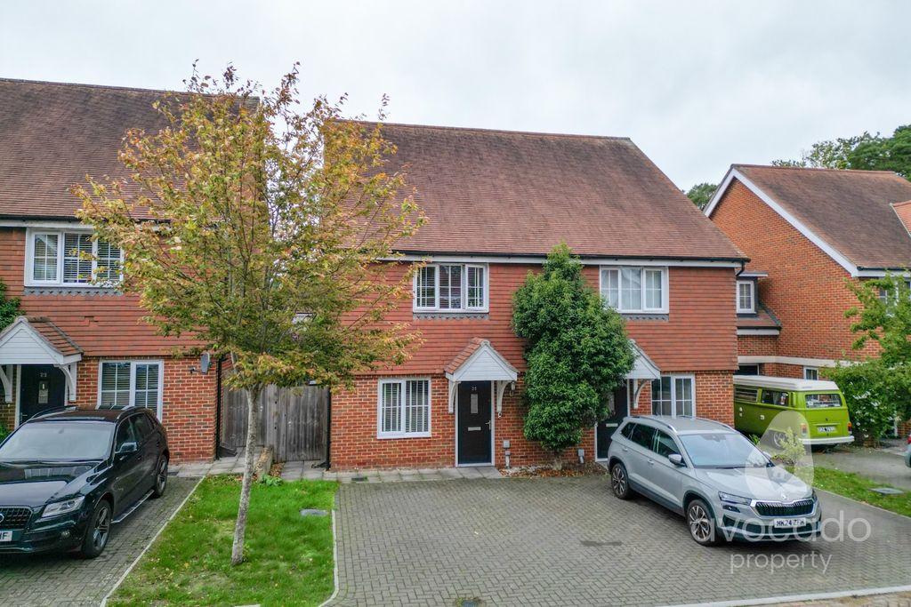 Property photo 1 of 13 4550560