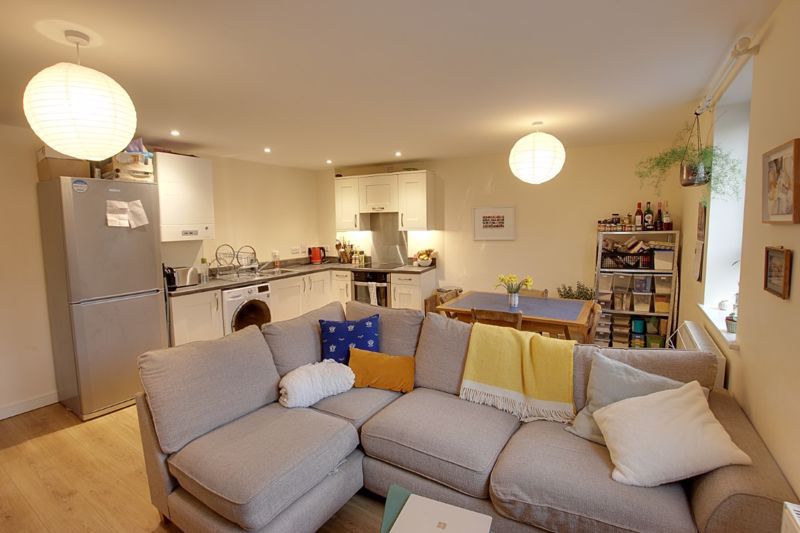 Property photo 1 of 7 Photo 10