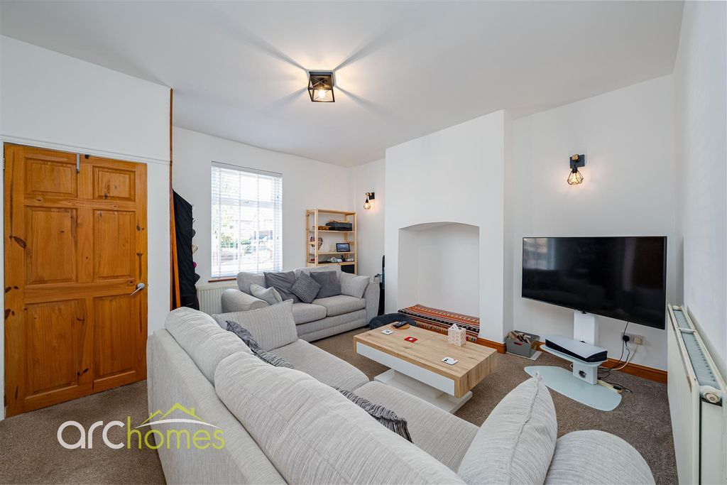 Property photo 2 of 16 Ladies-2.Jpg
