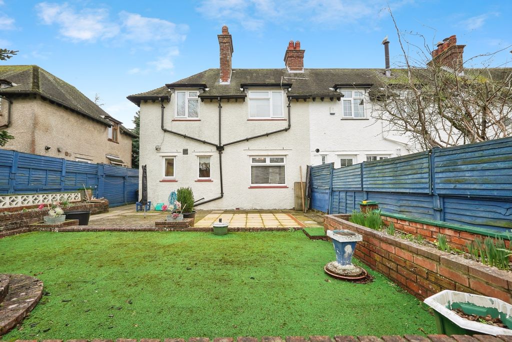 Property photo 2 of 20 Pbox-Img.Jpg