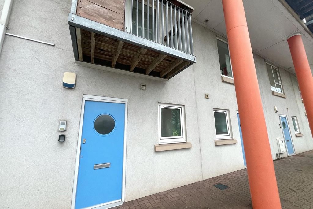 Property photo 1 of 5 View