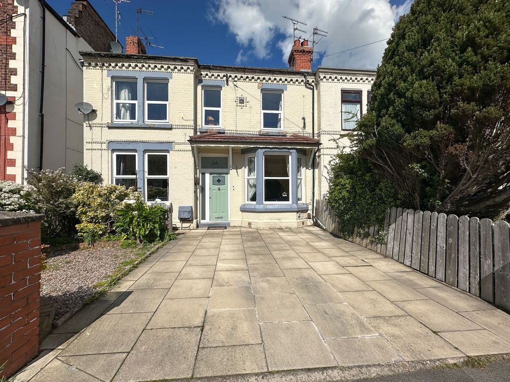 Property photo 1 of 26