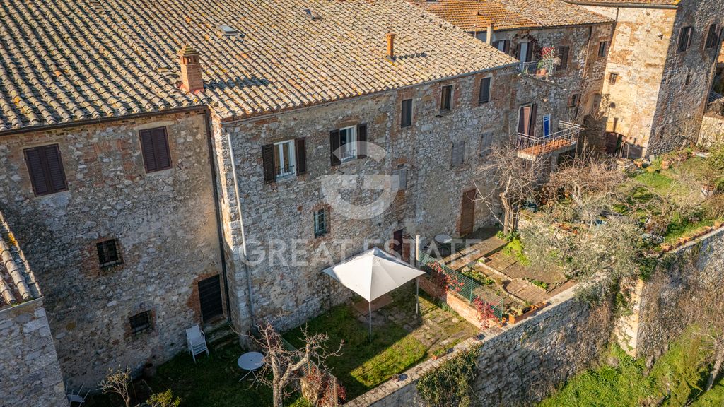 Property photo 3 of 29 Exteriors