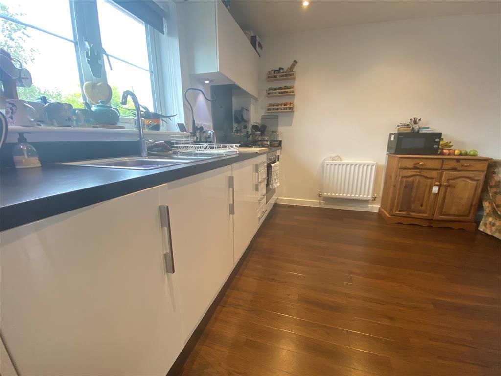 Property photo 3 of 10 Image