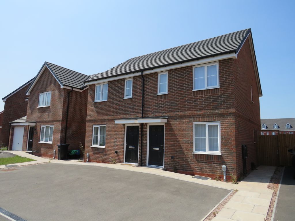 Property photo 1 of 6 Front