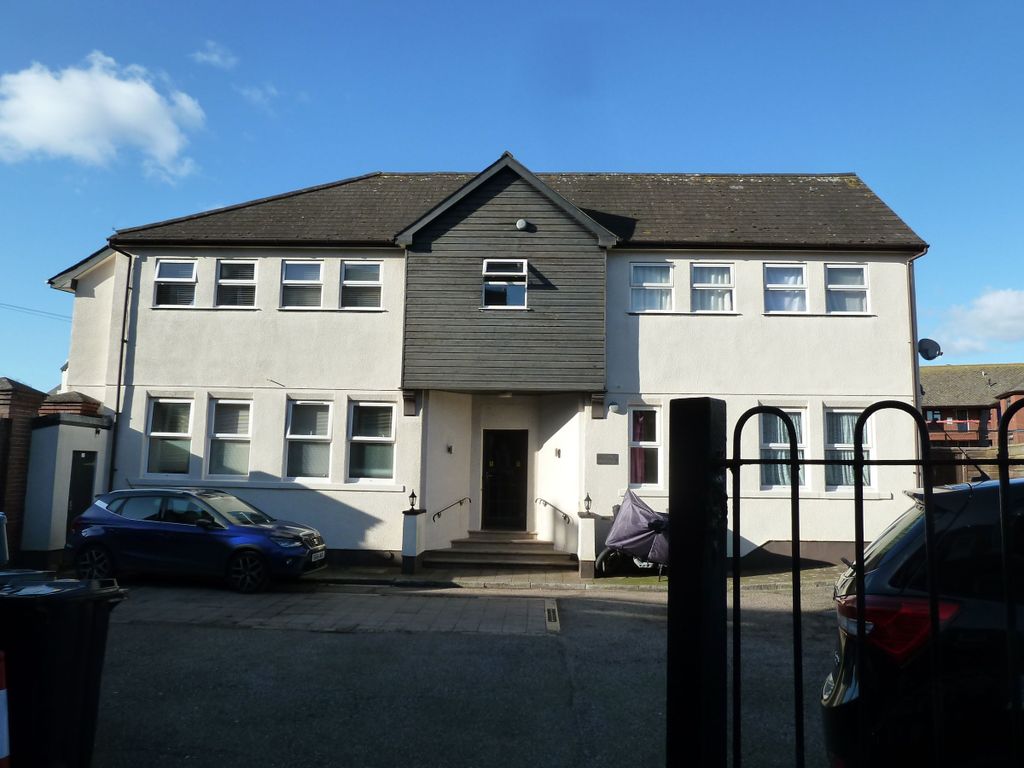 Property photo 1 of 5 Front