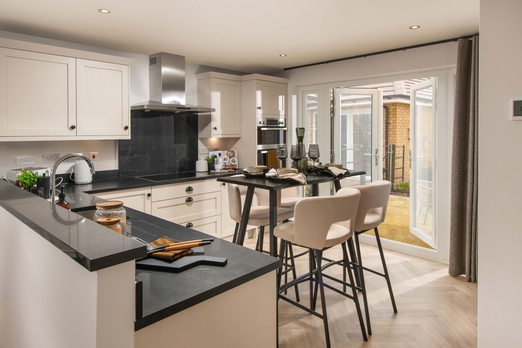 Property photo 2 of 9 Bar Nn Chatteris Gate Dwh Avondale Show Home Kitchen