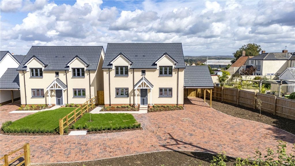 Property photo 1 of 11 Picture No. 24