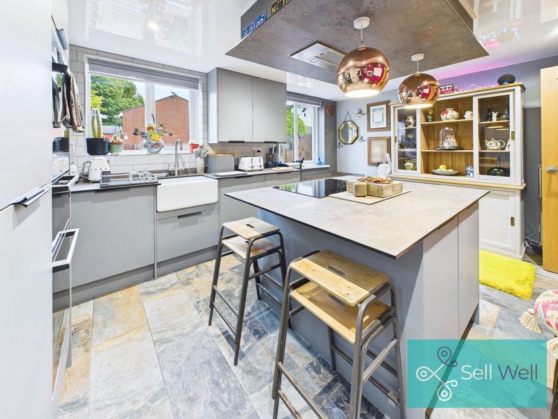 Property photo 3 of 25 Kitchen/Diner