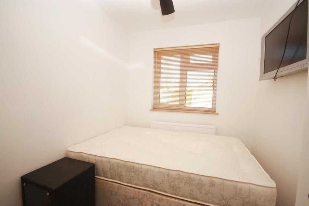 Property photo 1 of 3