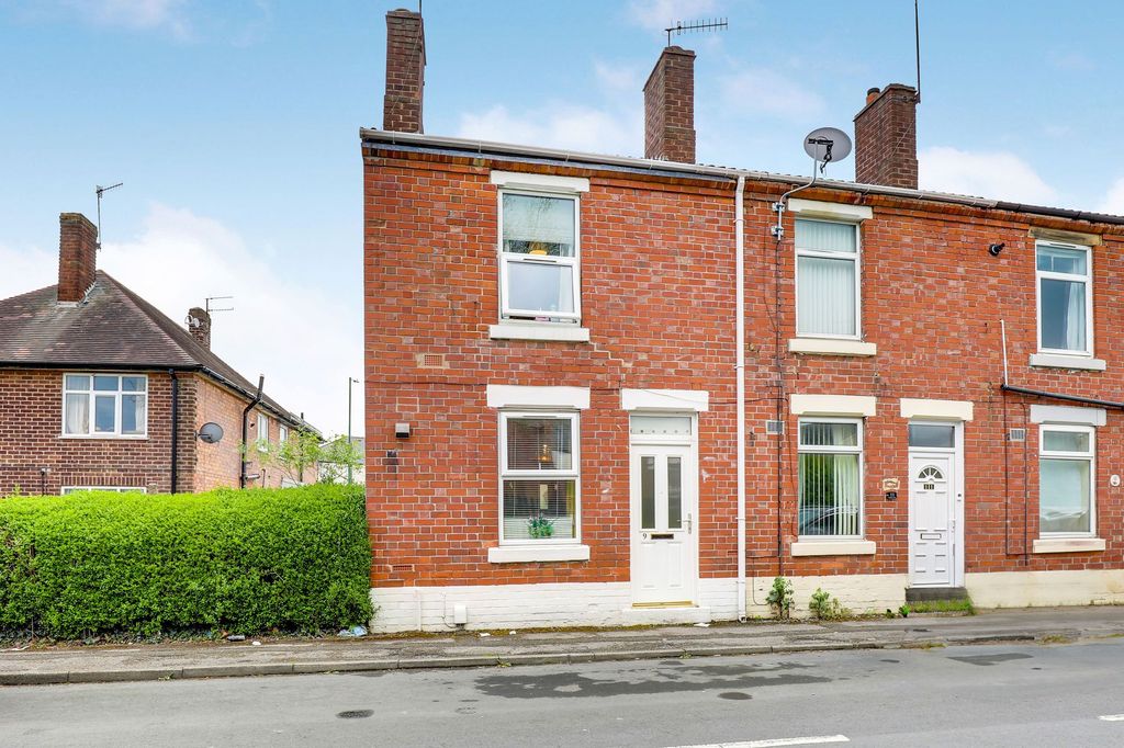 Property photo 1 of 12