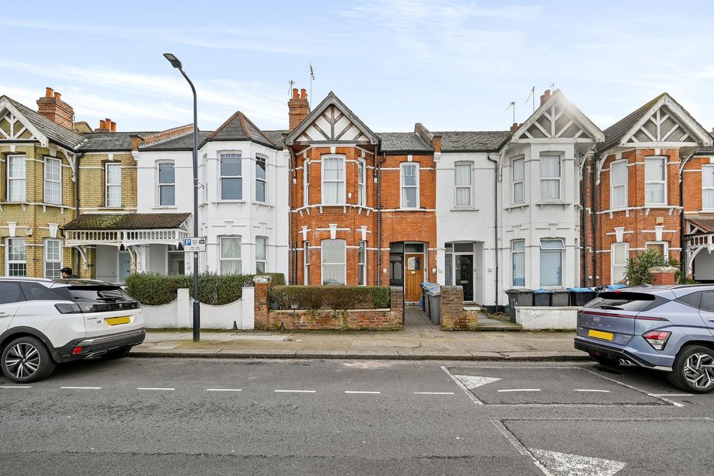 Property photo 1 of 14