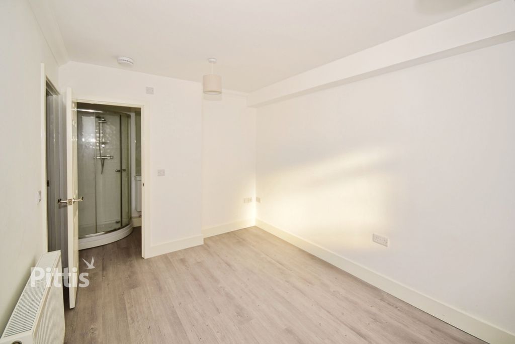 Additional image 10 of 2 bed flat to rentSunnyside Gardens, Talbot Road, Sandown PO36