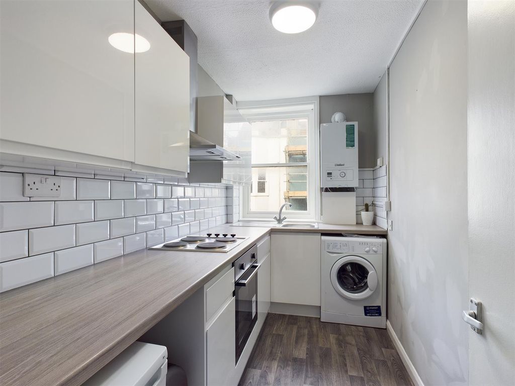 Property photo 2 of 6 Cam00159P1-Pr0141-Still03.Jpg