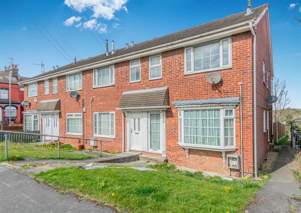 Property photo 1 of 13