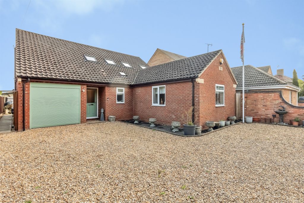 Property photo 1 of 22