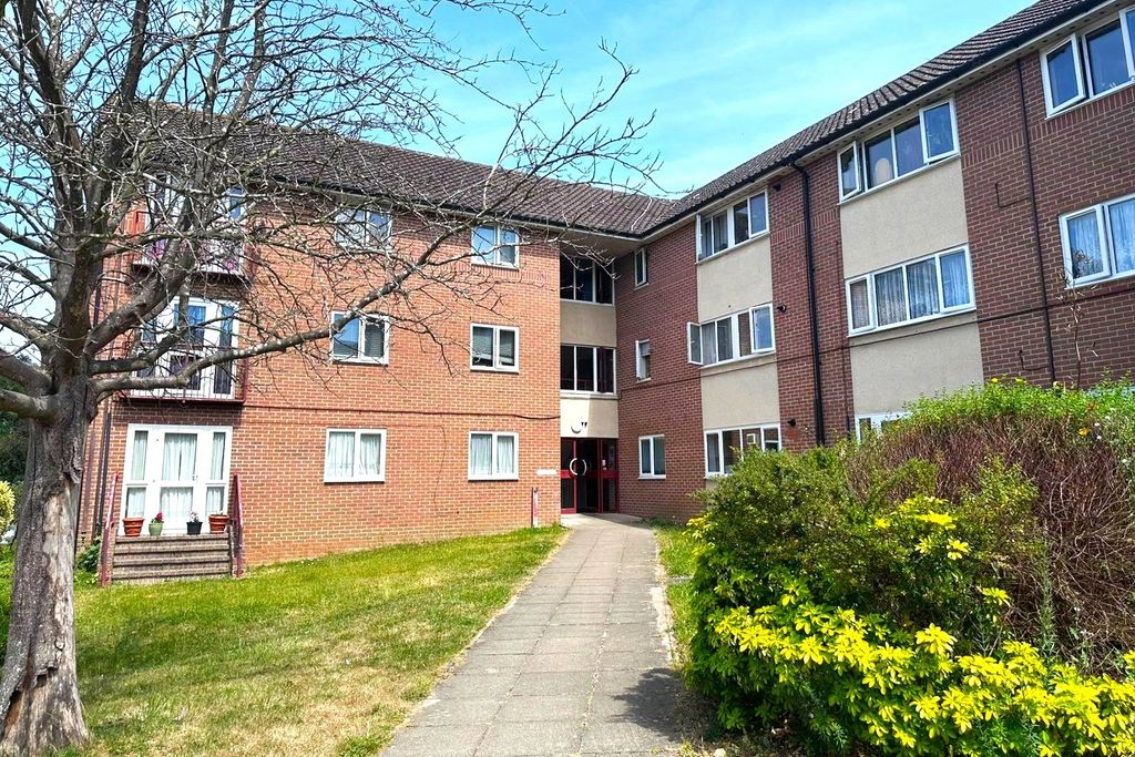 Property photo 1 of 11 Picture No. 10
