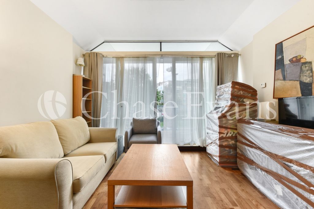 Property photo 1 of 11 Living Area