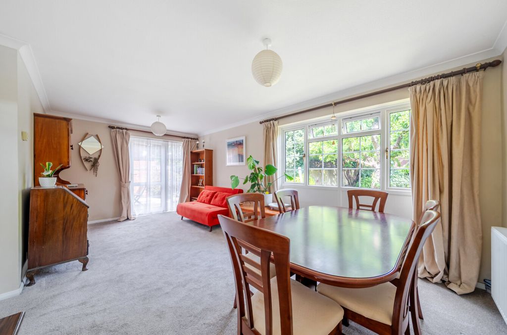 Property photo 3 of 31 1466224-15-6A1Ec1...