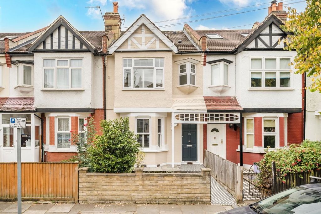 Property photo 1 of 10