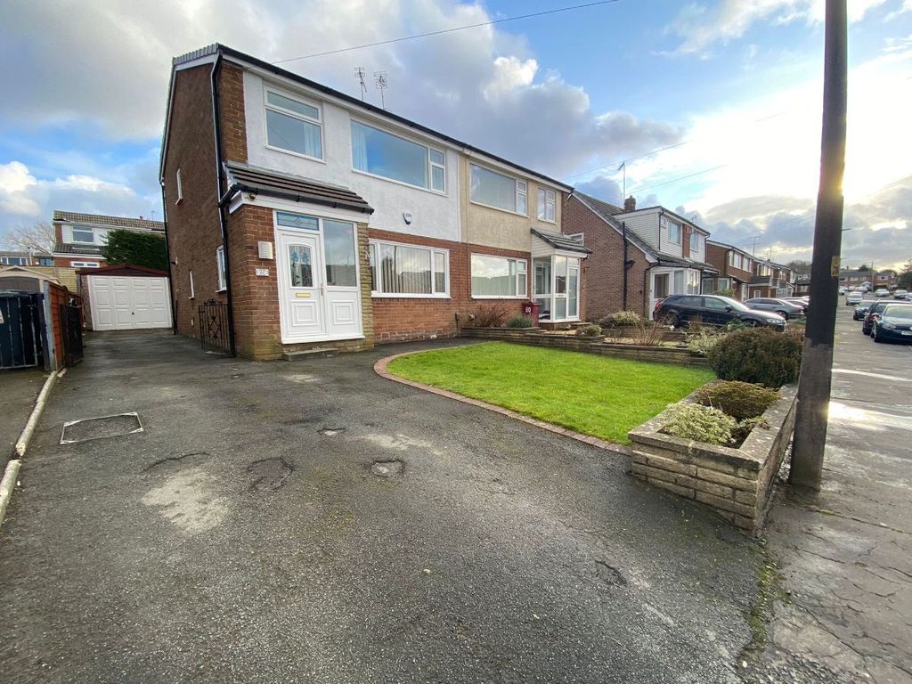 Property photo 1 of 16