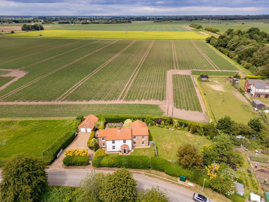 Property photo 1 of 45 Dji_0113