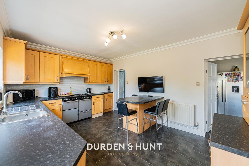 Property photo 3 of 33 Bush-27.Jpg