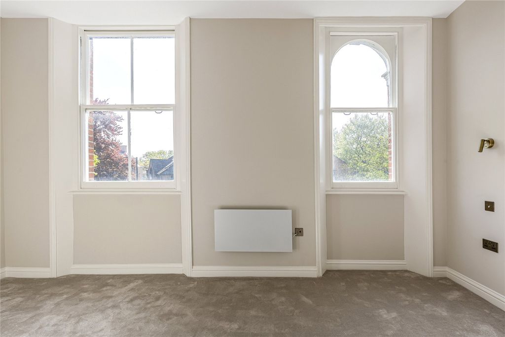 Property photo 3 of 12 Picture No. 07